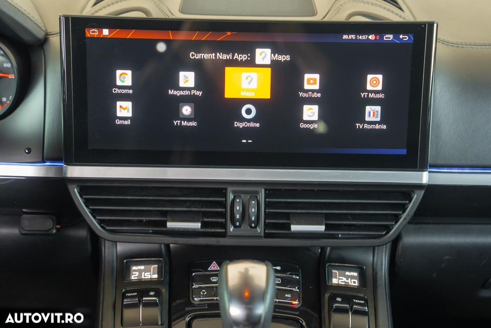 Porsche Cayenne 3.0 L V6 - 18