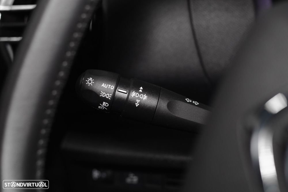 Citroën C4 X 1.2 PureTech Plus EAT8 - 9