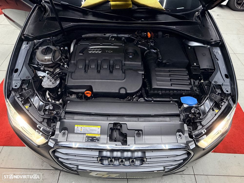 Audi A3 Sportback 2.0 TDI S line Sport Pack - 10