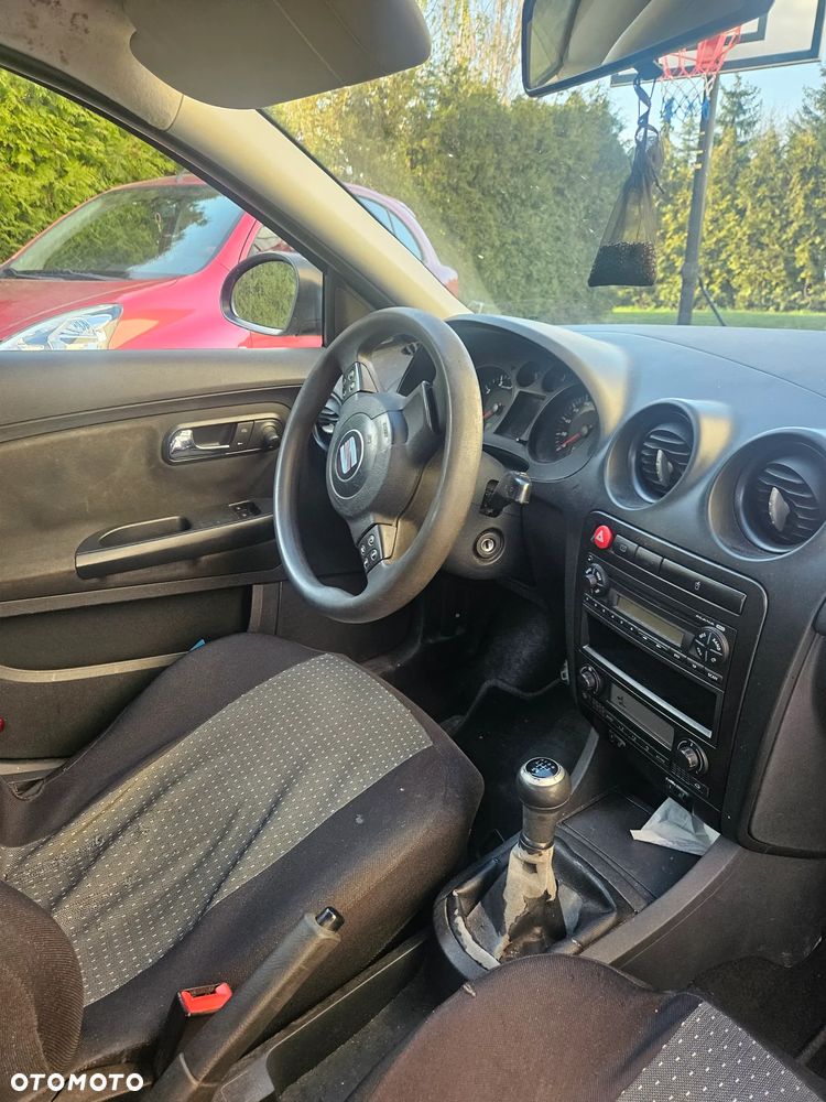 Seat Ibiza 1.4 16V Comfort Edition - 4