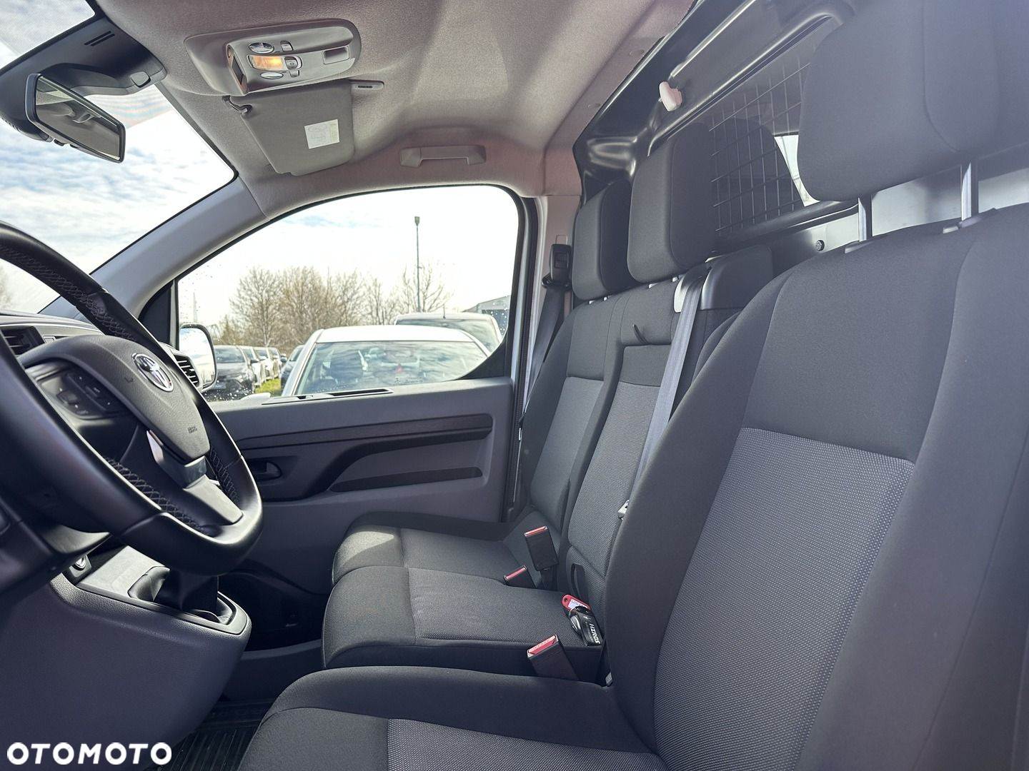 Toyota PROACE - 10