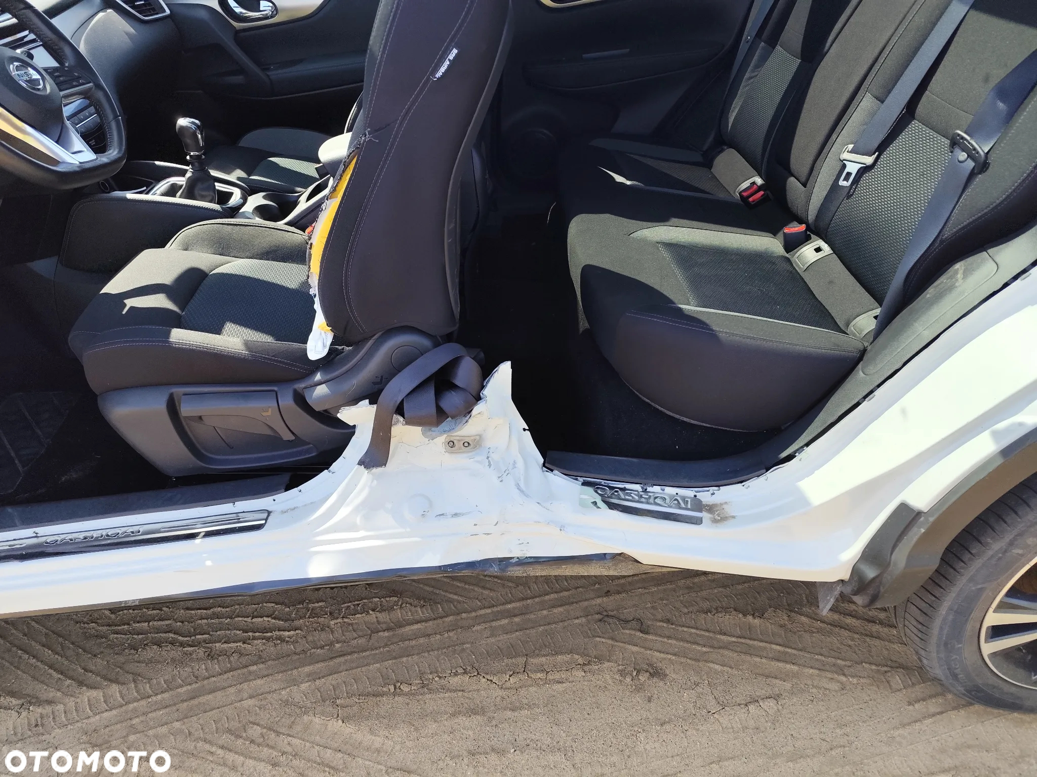 Nissan Qashqai 1.3 DIG-T MHEV N-Connecta - 12