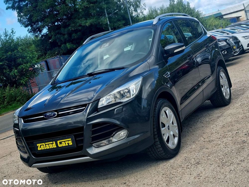 Ford Kuga 1.5 EcoBoost 2x4 Titanium - 1