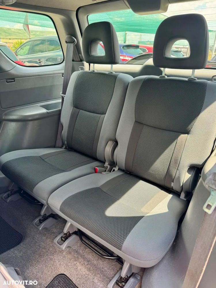 Toyota RAV4 D-4D 4x4 Edition - 11
