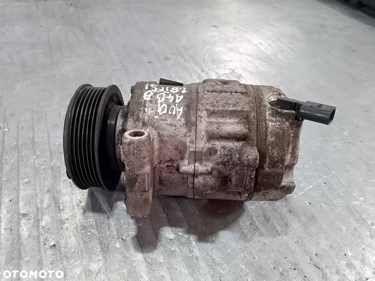 POMPA, SPRĘŻARKA KLIMATYZACJI AUDI A4 B8 1.8 TFSI - 5