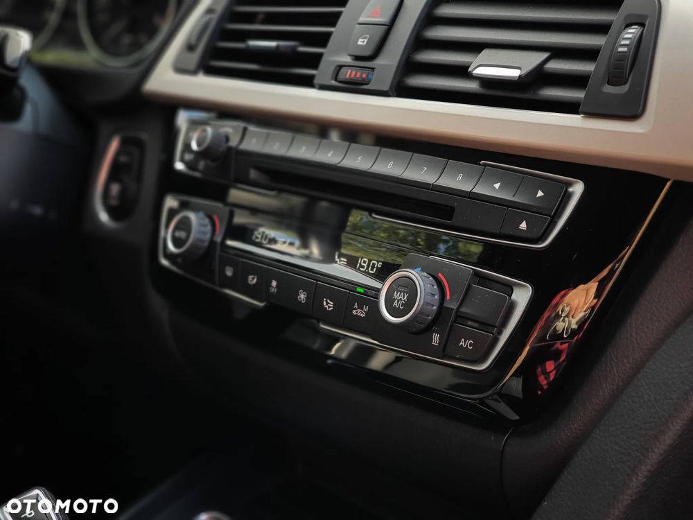 BMW Seria 3 316d - 20
