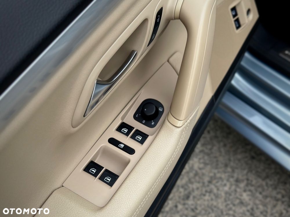 Volkswagen CC 2.0 TSI DSG - 23