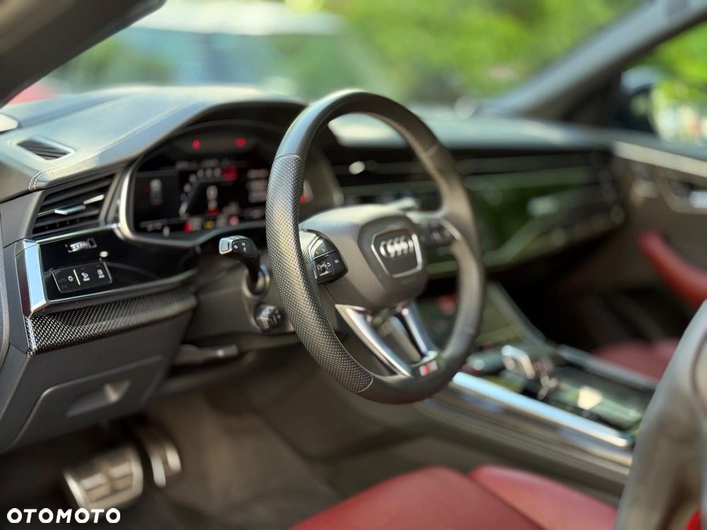 Audi SQ8 - 23
