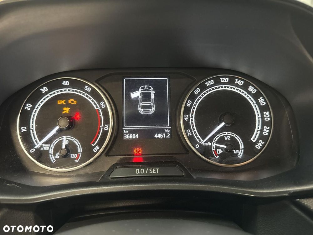 Skoda Fabia - 15