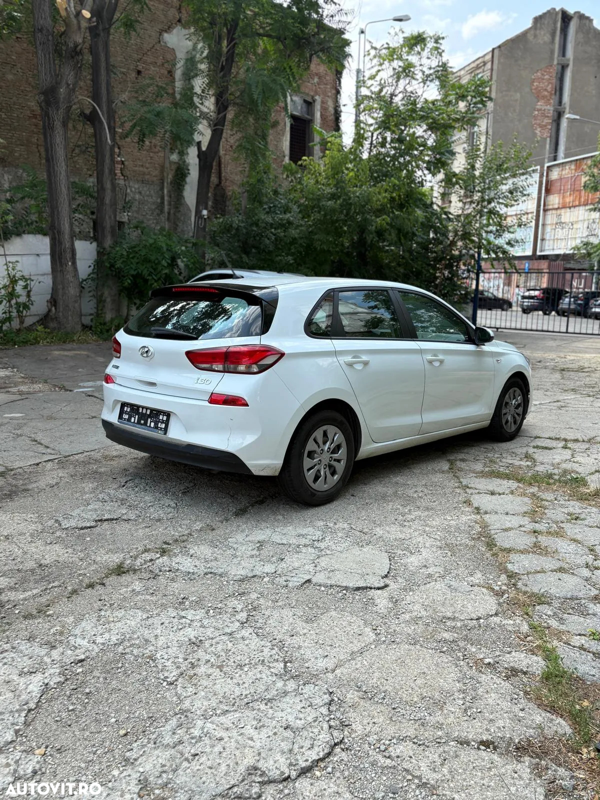 Hyundai i30 1.4 100CP 5DR M/T Comfort - 2
