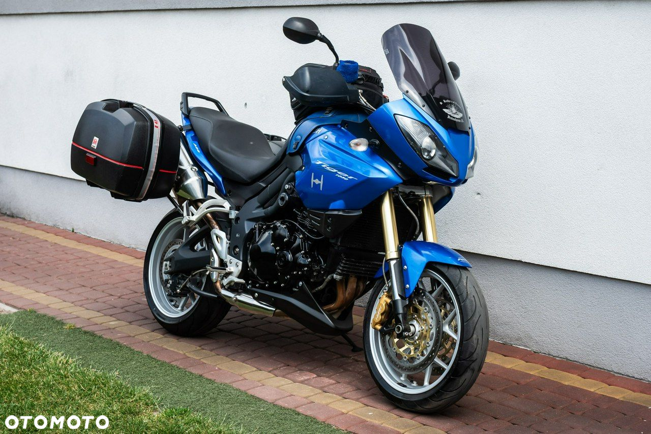 Triumph Tiger - 2