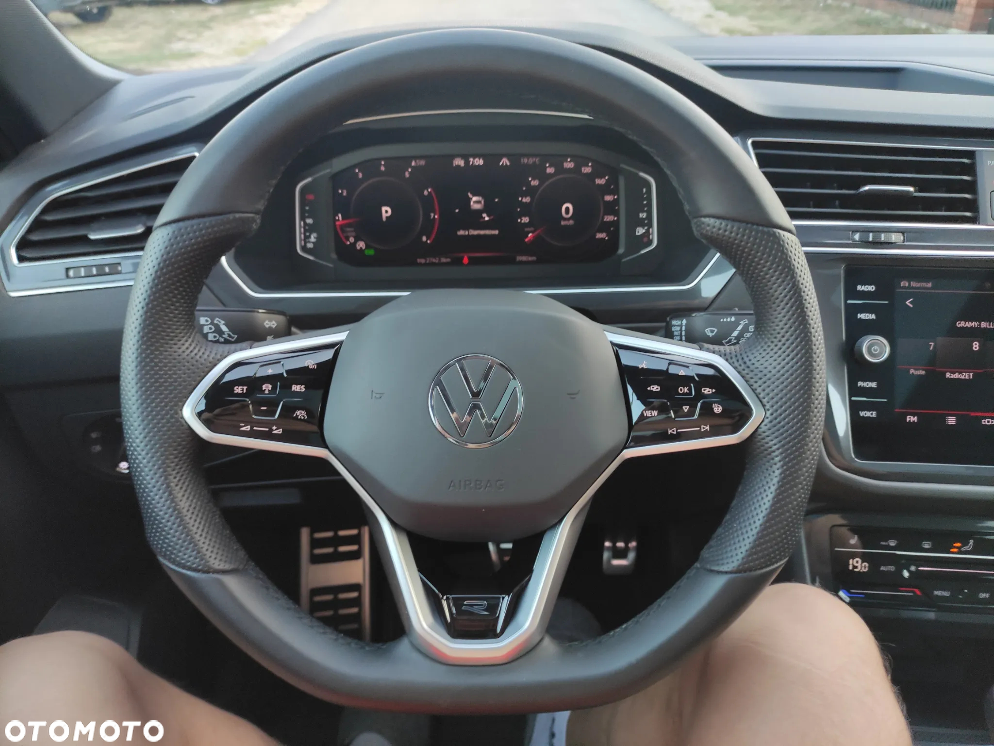 Volkswagen Tiguan Allspace 2.0 TSI 4Mot R-Line DSG - 30