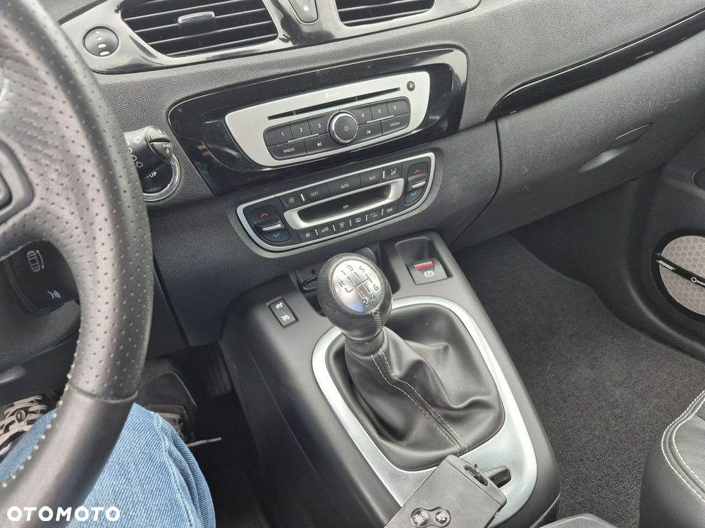 Renault Scenic - 9