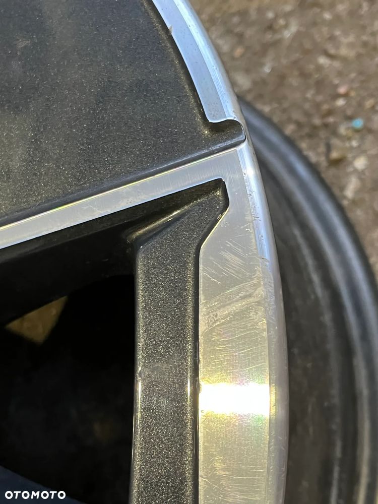 Felga BMW G20 6,5J x 16 ET 22 6883515 1szt - 2
