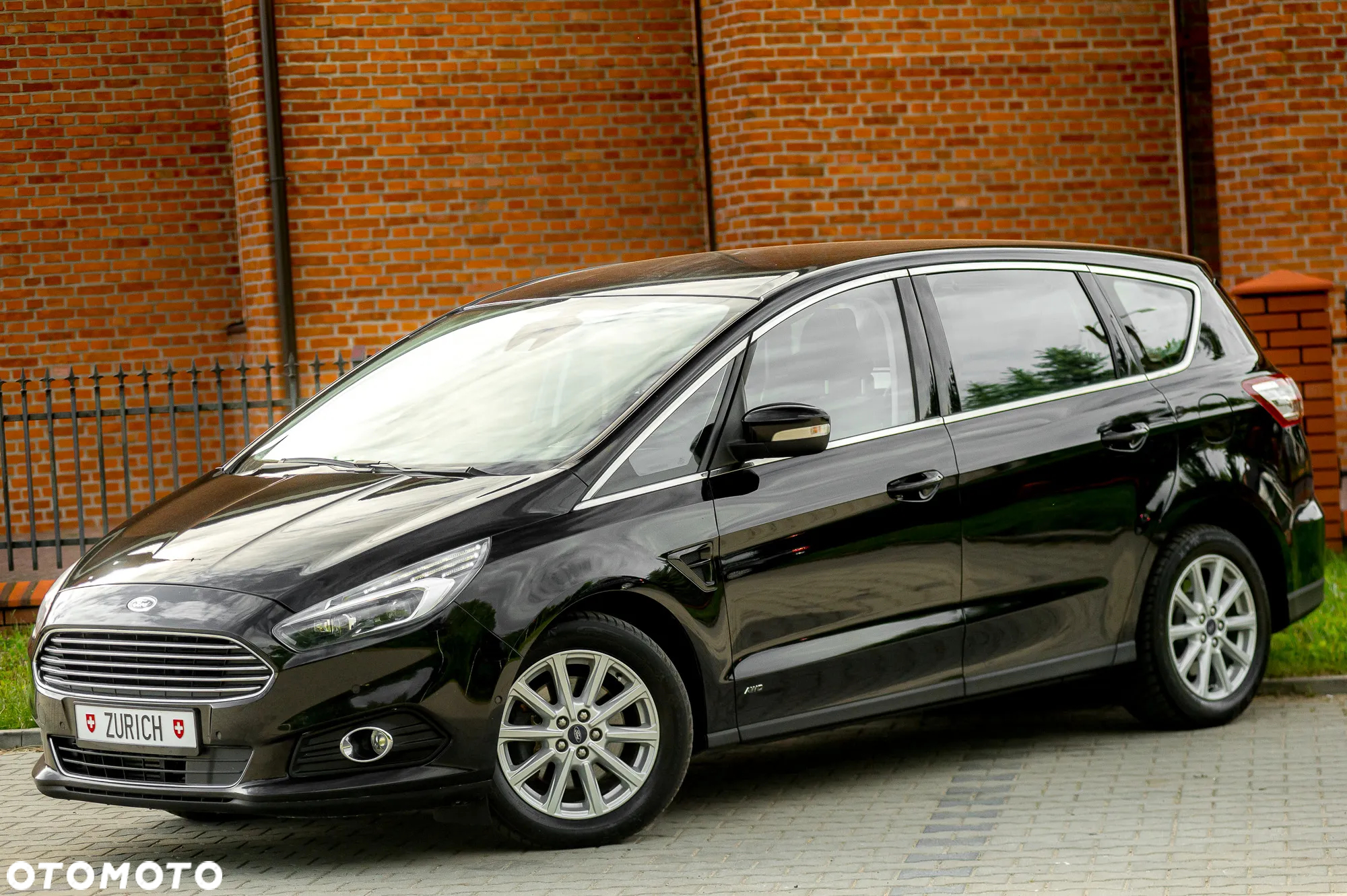 Ford S-Max 2.0 TDCi 4WD Titanium PowerShift - 15
