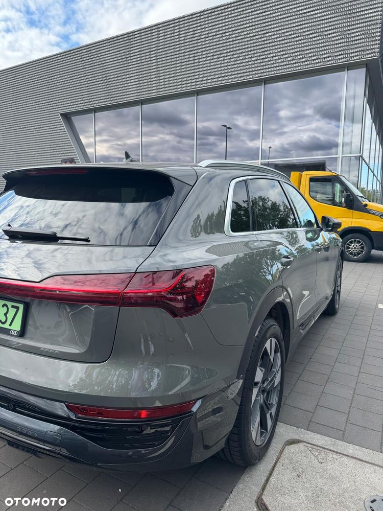 Audi Q8 e-tron - 3