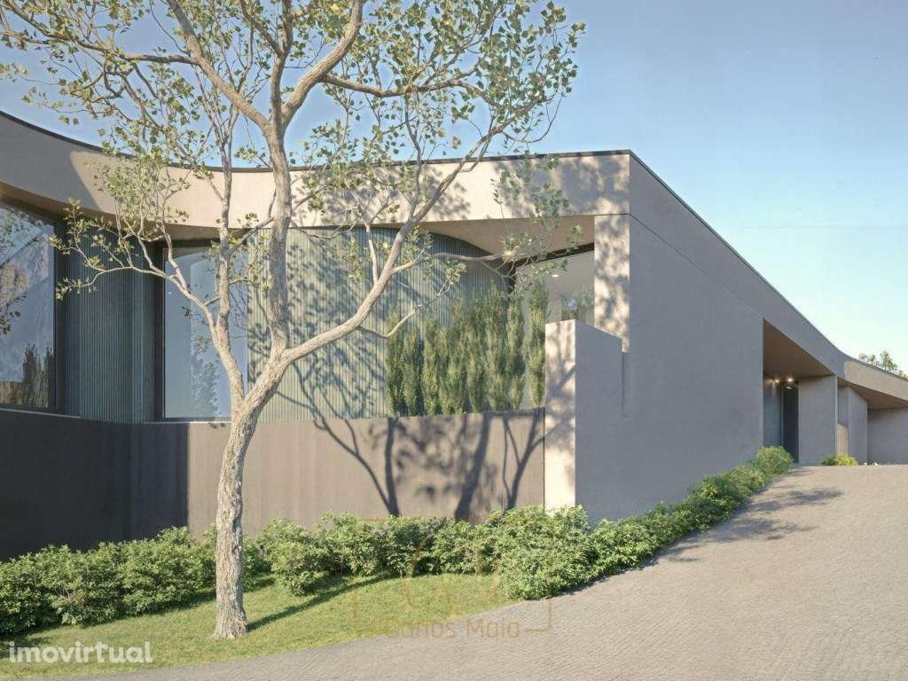 Moradia isolada T4, com garagem para 8 carros (em construção) - Grande imagem: 5/25