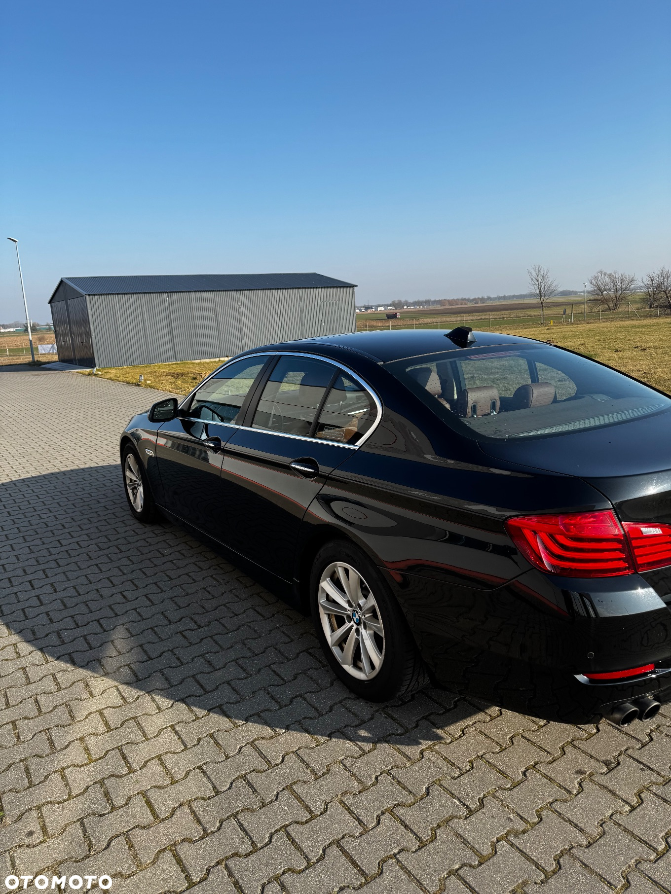 BMW Seria 5 528i xDrive - 8