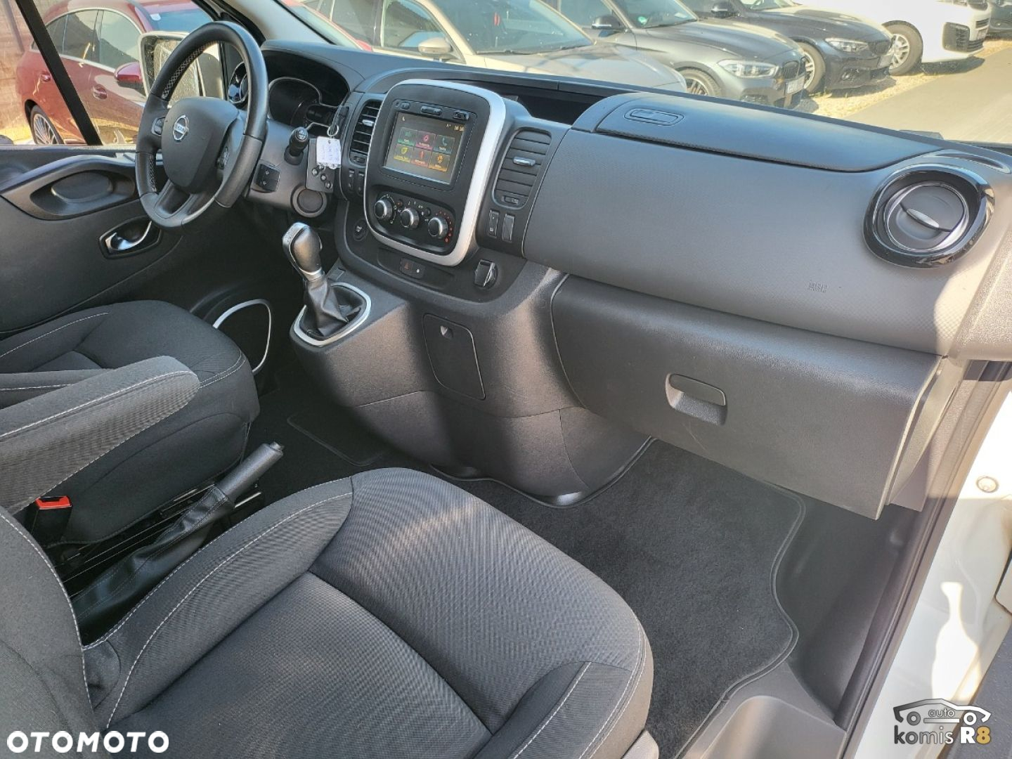Nissan NV300 - 12