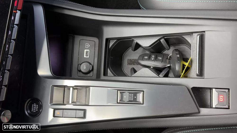 Peugeot 308 SW 1.6 Hybrid Allure e-EAT8 - 21