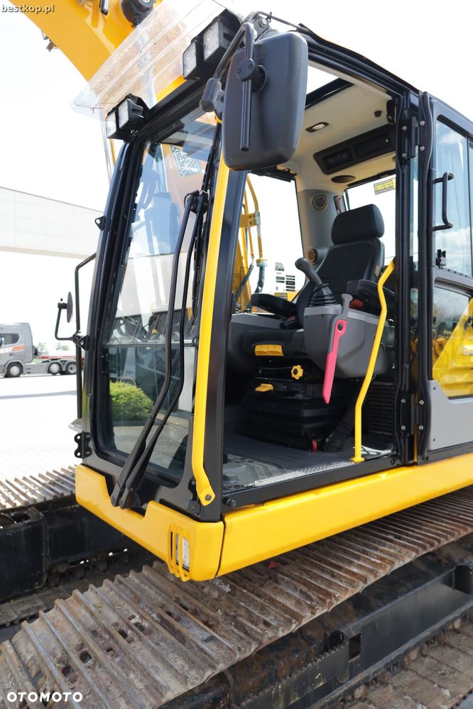 JCB 131X LC - 17