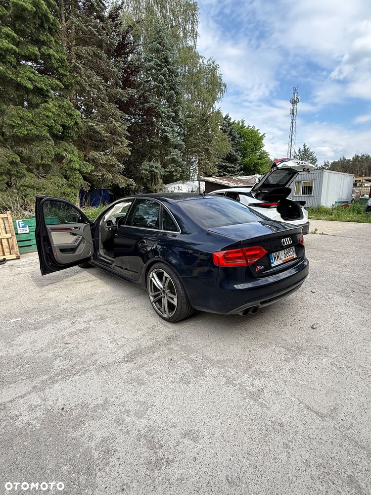 Audi A4 Limousine 2.0 TFSI Quattro S tronic - 1