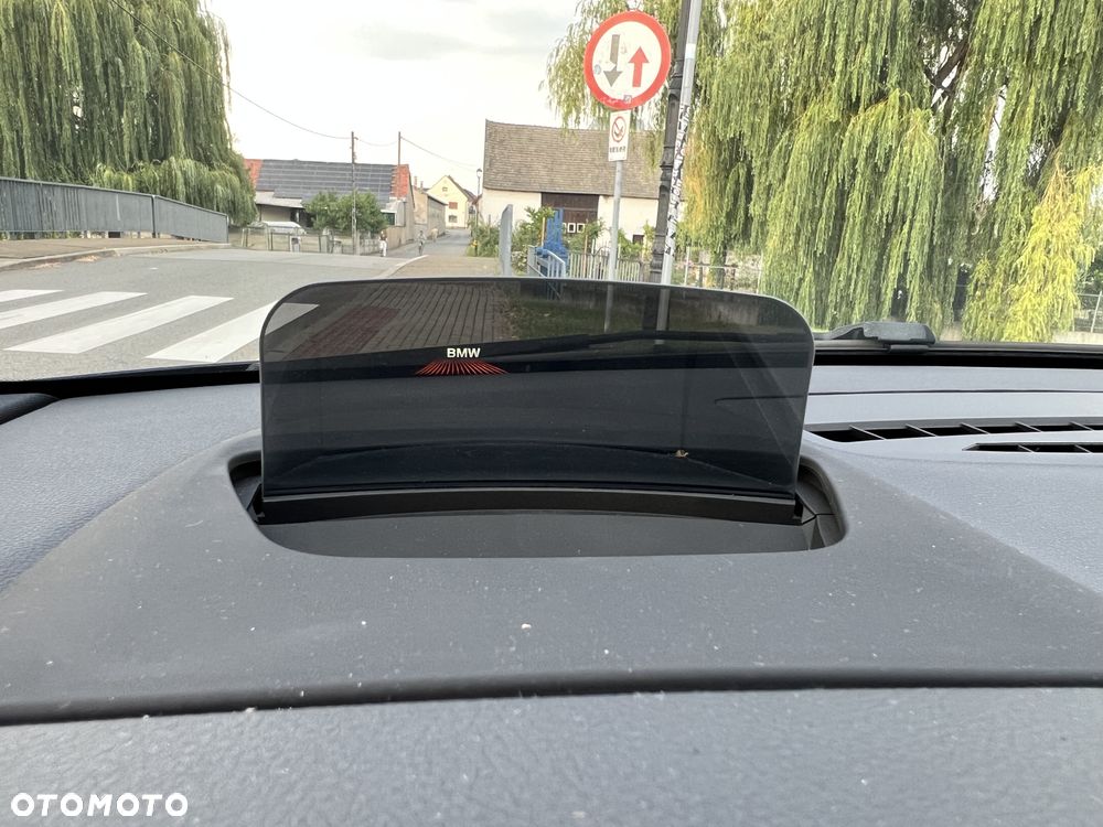 BMW Seria 2 218i Luxury Line - 29
