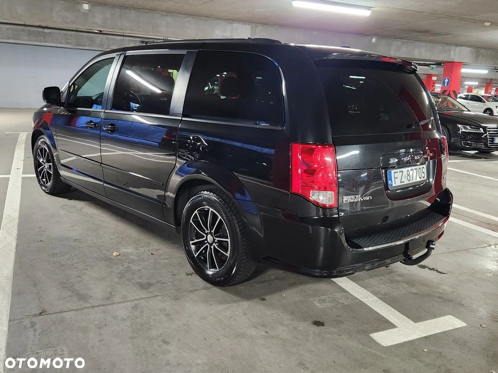 Dodge Grand Caravan 3.6 R/T - 3