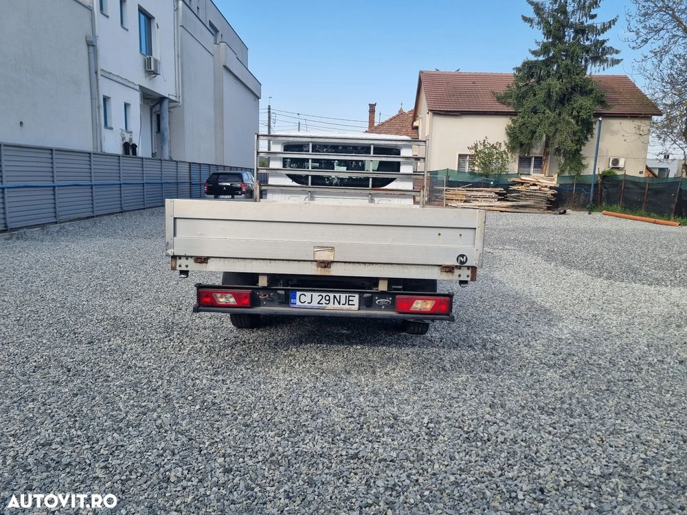 Ford Transit - 8