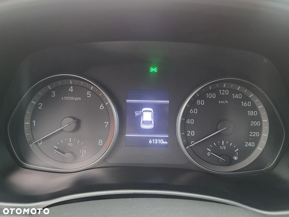 Hyundai i30 1.5 DPI Modern - 24