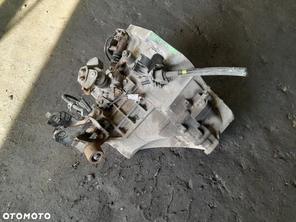 Skrzynia biegów manualna TOYOTA Yaris II 05-09r. 1.3 VVT-i 87KM 2SZFE - 2