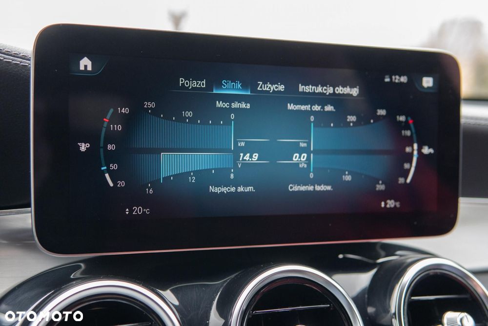 Mercedes-Benz GLC 300 4Matic 9G-TRONIC AMG Line - 23