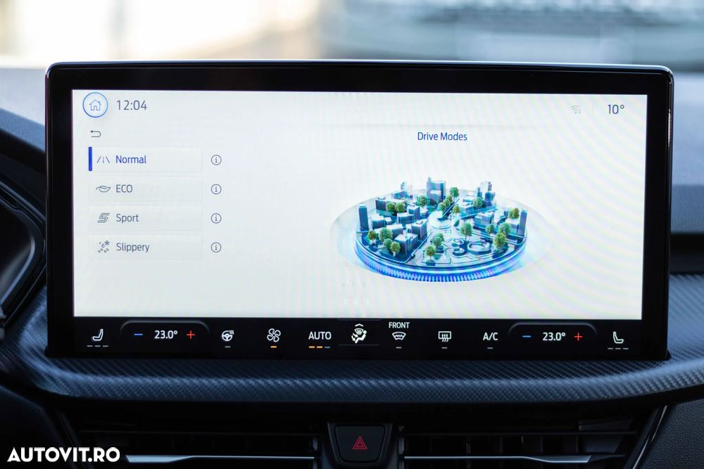 Ford Kuga 1.5 EcoBoost A8 FWD ST-Line X - 20