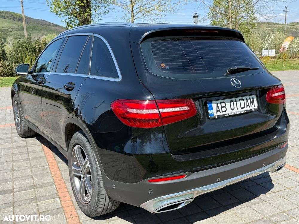 Mercedes-Benz GLC 220 d 4MATIC 9G-TRONIC AMG Line - 7