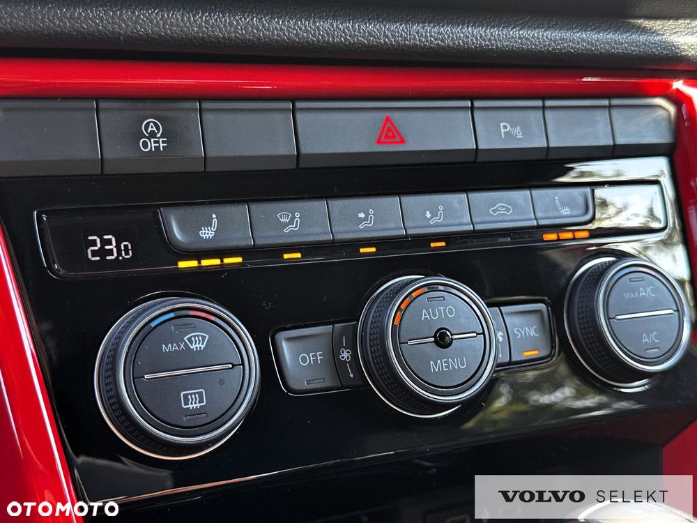 Volkswagen T-Roc - 26