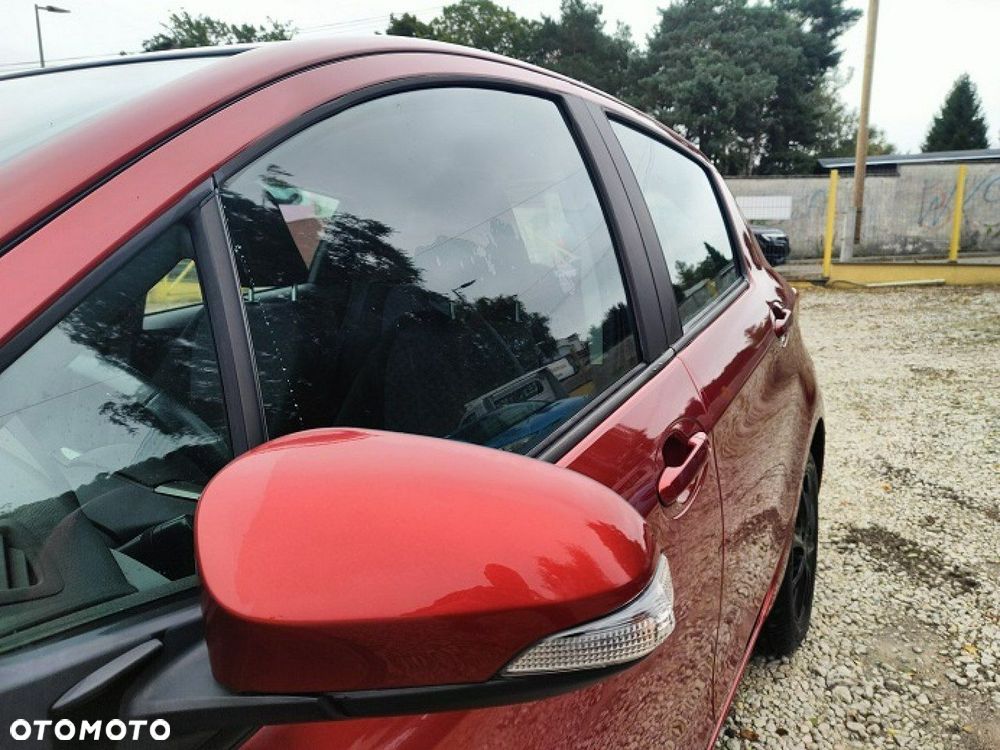 Toyota Yaris - 8