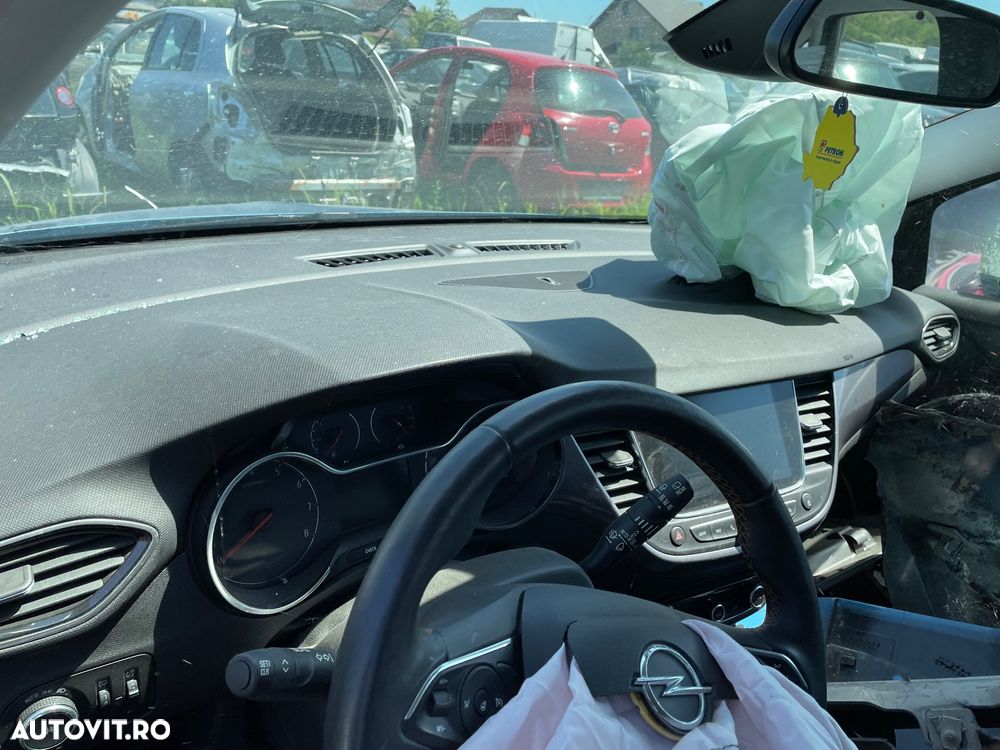 Dezmembrez Opel crossland X 2020 motor 12 benzină turbo 96kw cod HN05 cutie manuală climă faruri led matrix crosland - 7