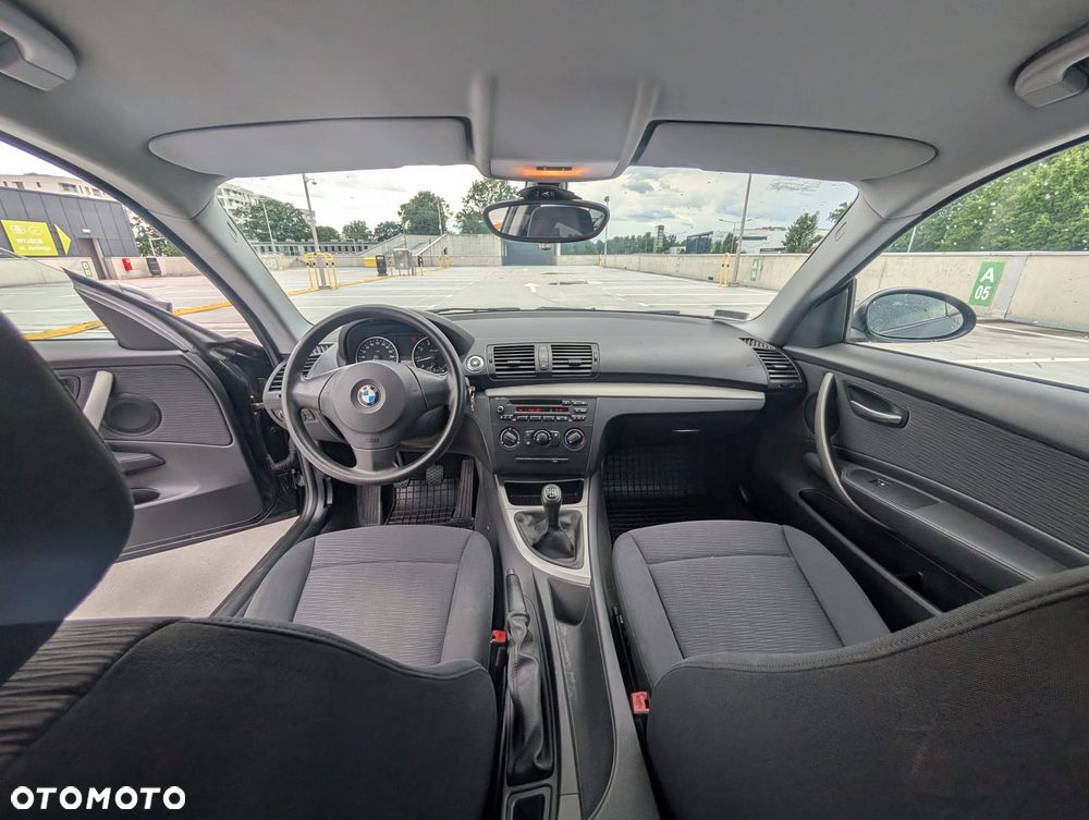 BMW Seria 1 116i - 16