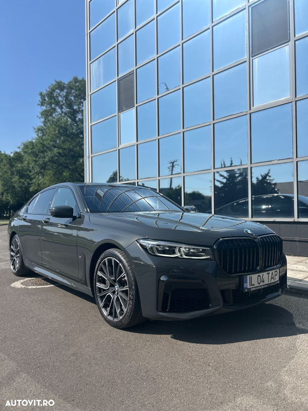 BMW Seria 7 750i xDrive