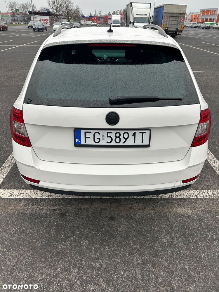 Skoda Octavia 1.6 TDI Greenline - 5