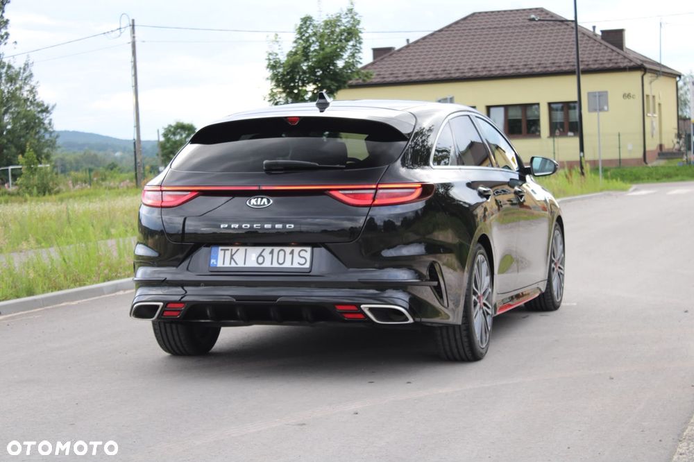 Kia ProCeed - 5