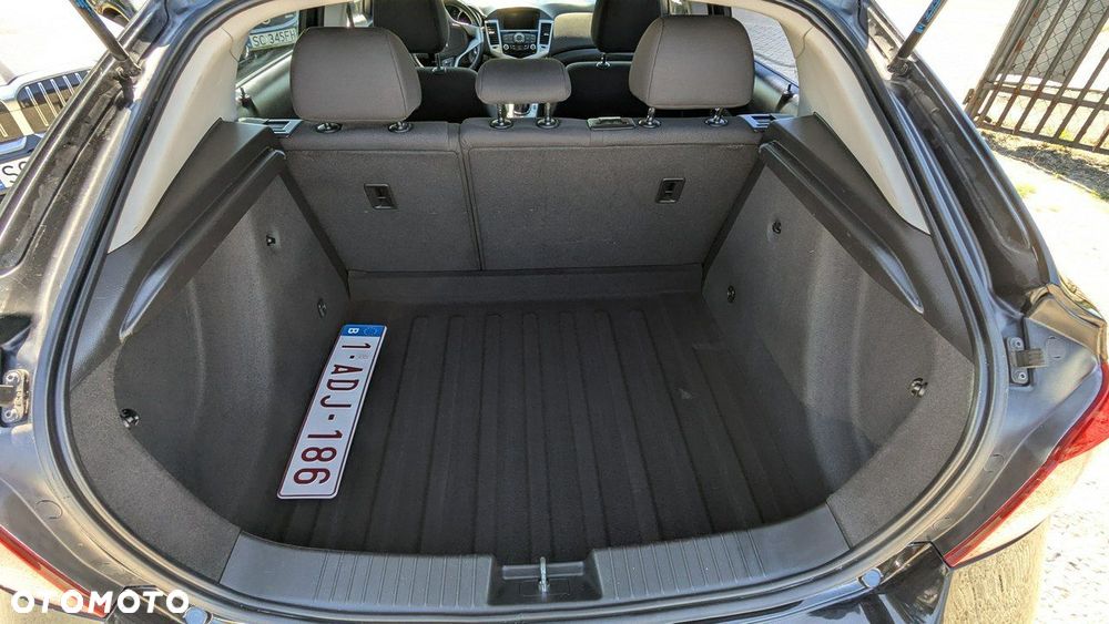 Chevrolet Cruze - 34