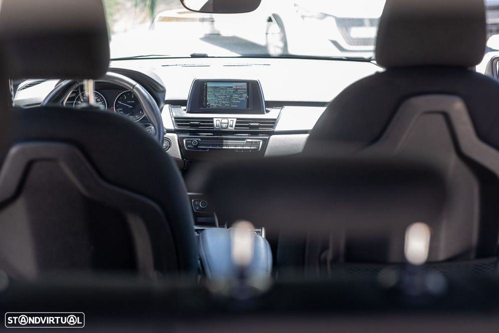BMW 216 Active Tourer d Advantage Auto - 30