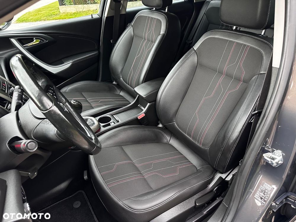 Opel Astra 1.4 Turbo - 16