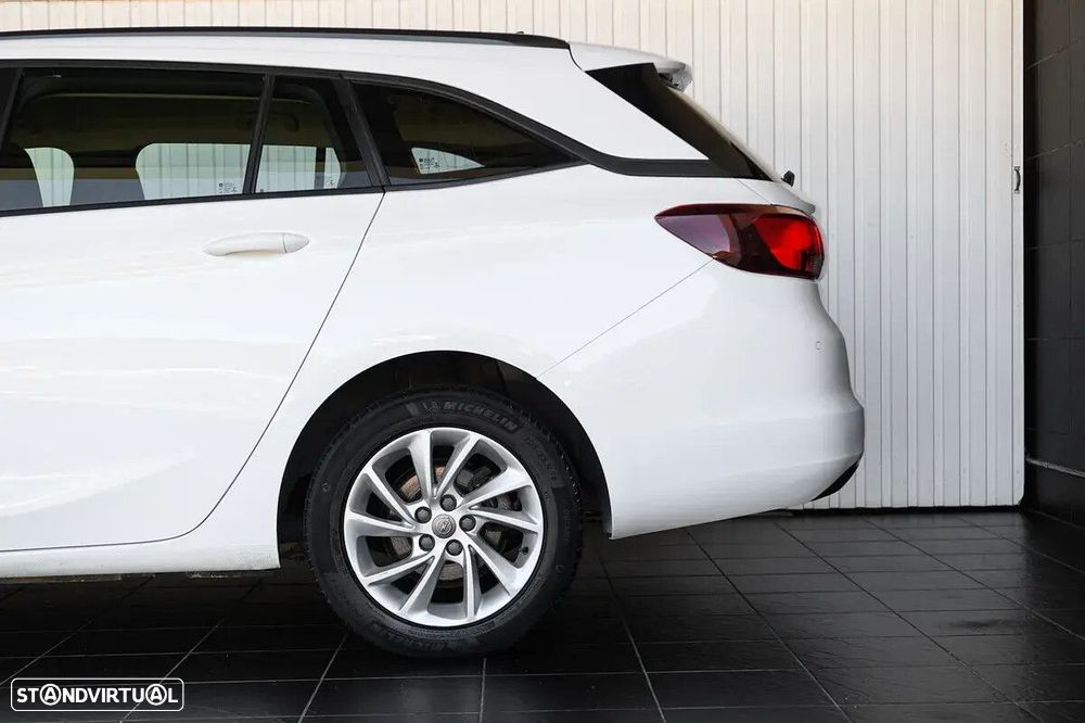 Opel Astra Sports Tourer 1.6 CDTI Edition S/S - 11