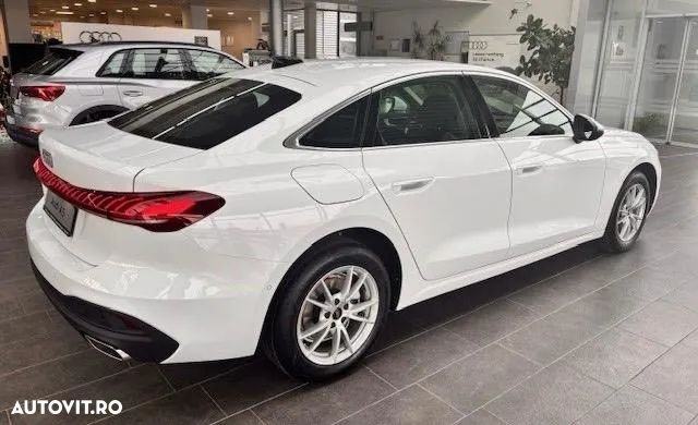 Audi A5 35 TFSI S tronic - 4