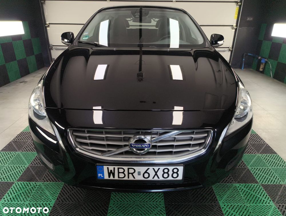 Volvo V60 D2 Kinetic - 32