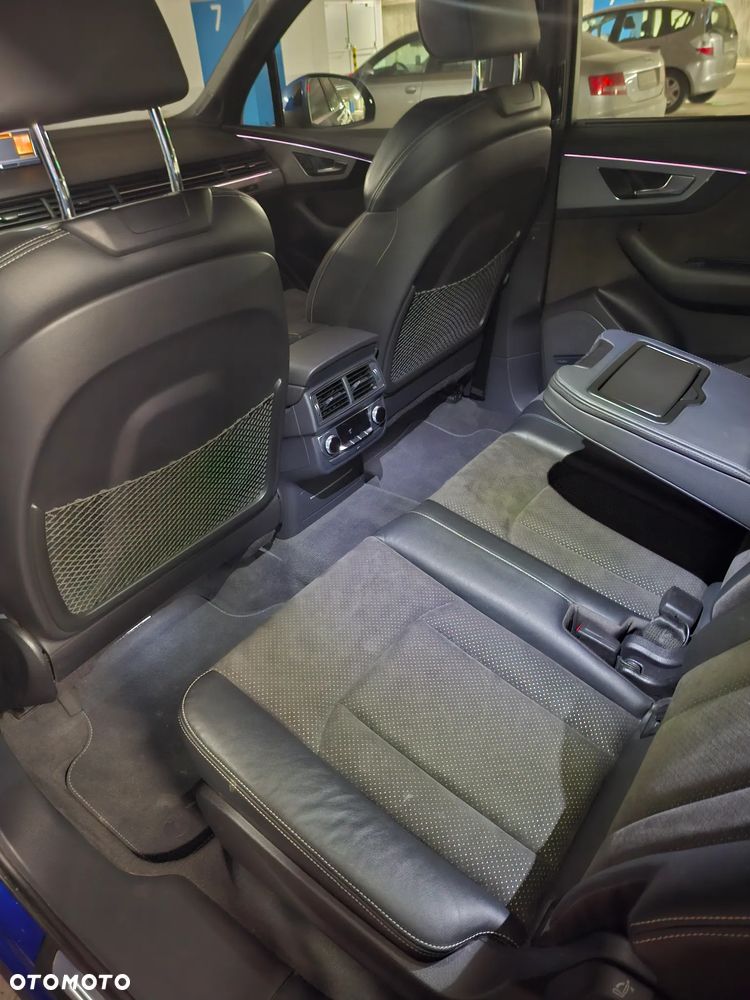 Audi Q7 - 6