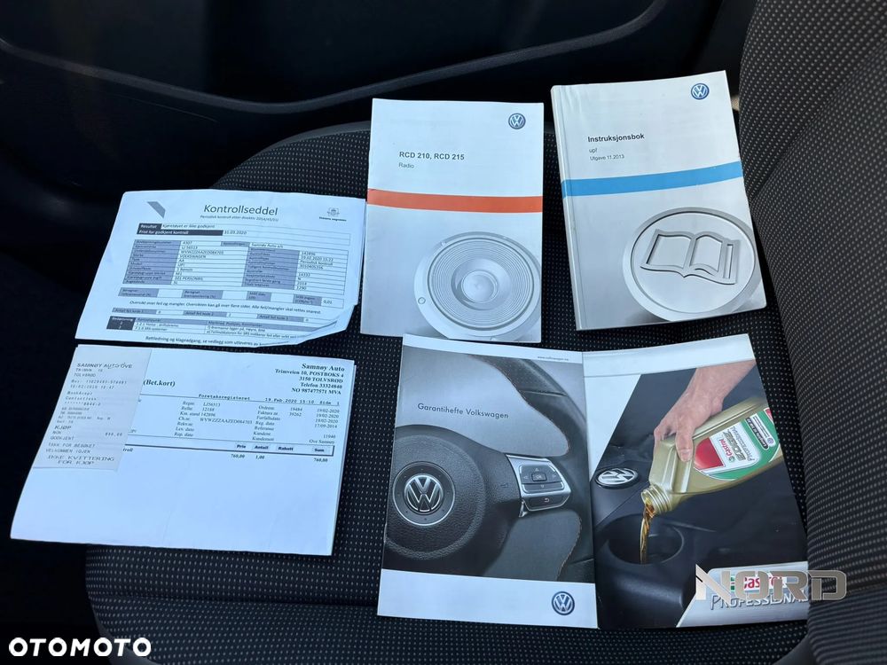 Volkswagen up! 1.0 high - 28