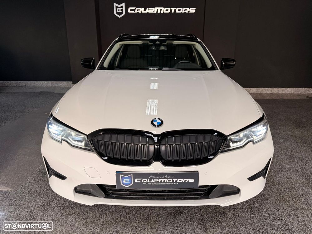 BMW 320 d Touring Line Sport Auto - 2